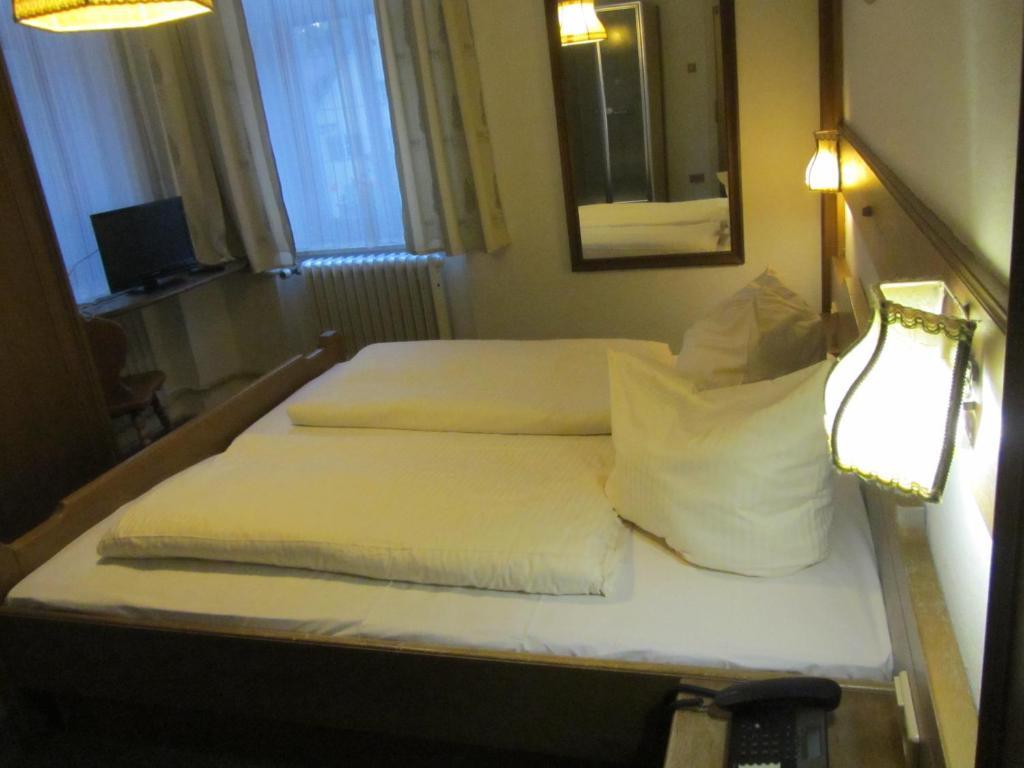 Zum Ochsen Hotel Stadtbergen Cameră foto